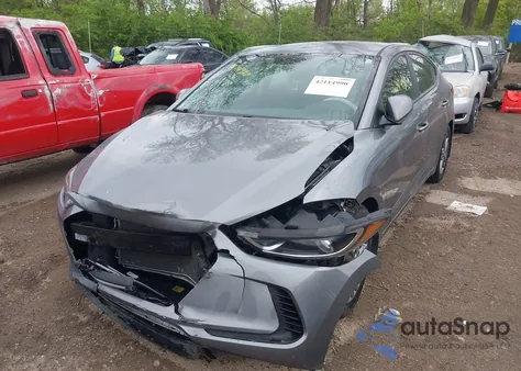 2018 Hyundai Elantra Sel z USA, uszkodzony, nr VIN 5NPD84LF6JH327668